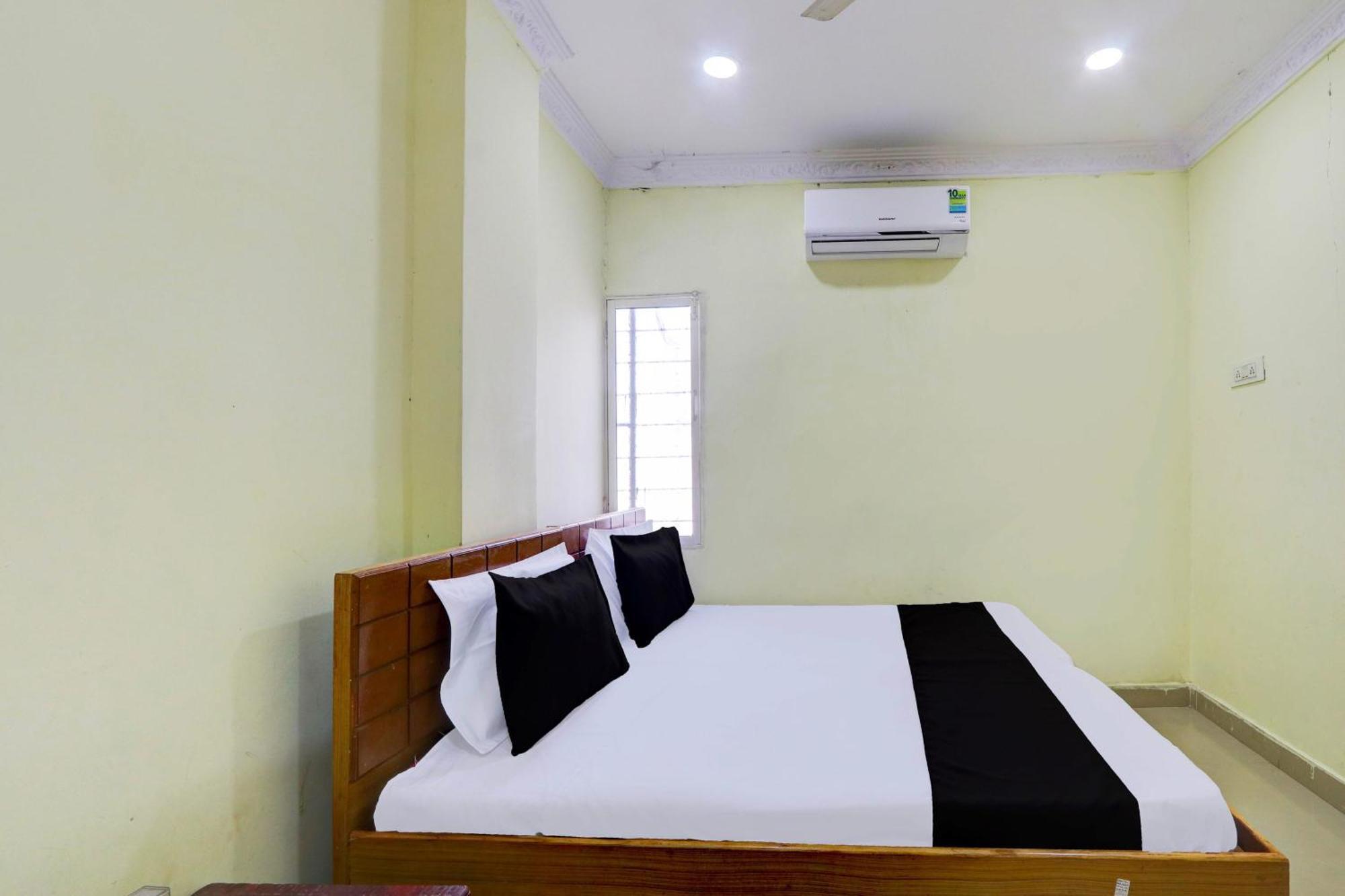 Spot On Al Nizam Guest House Хидерабад Екстериор снимка
